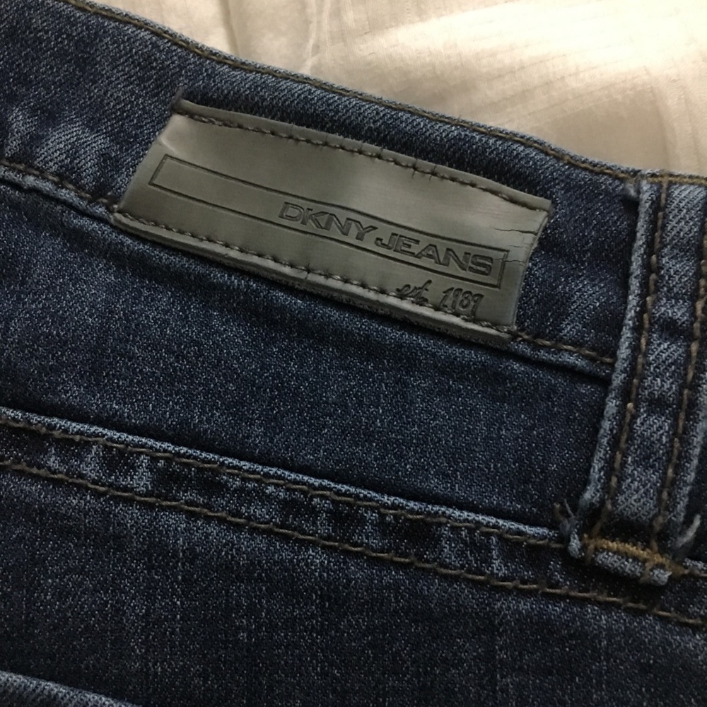 DKNY Soho skinny jeans in dark wash